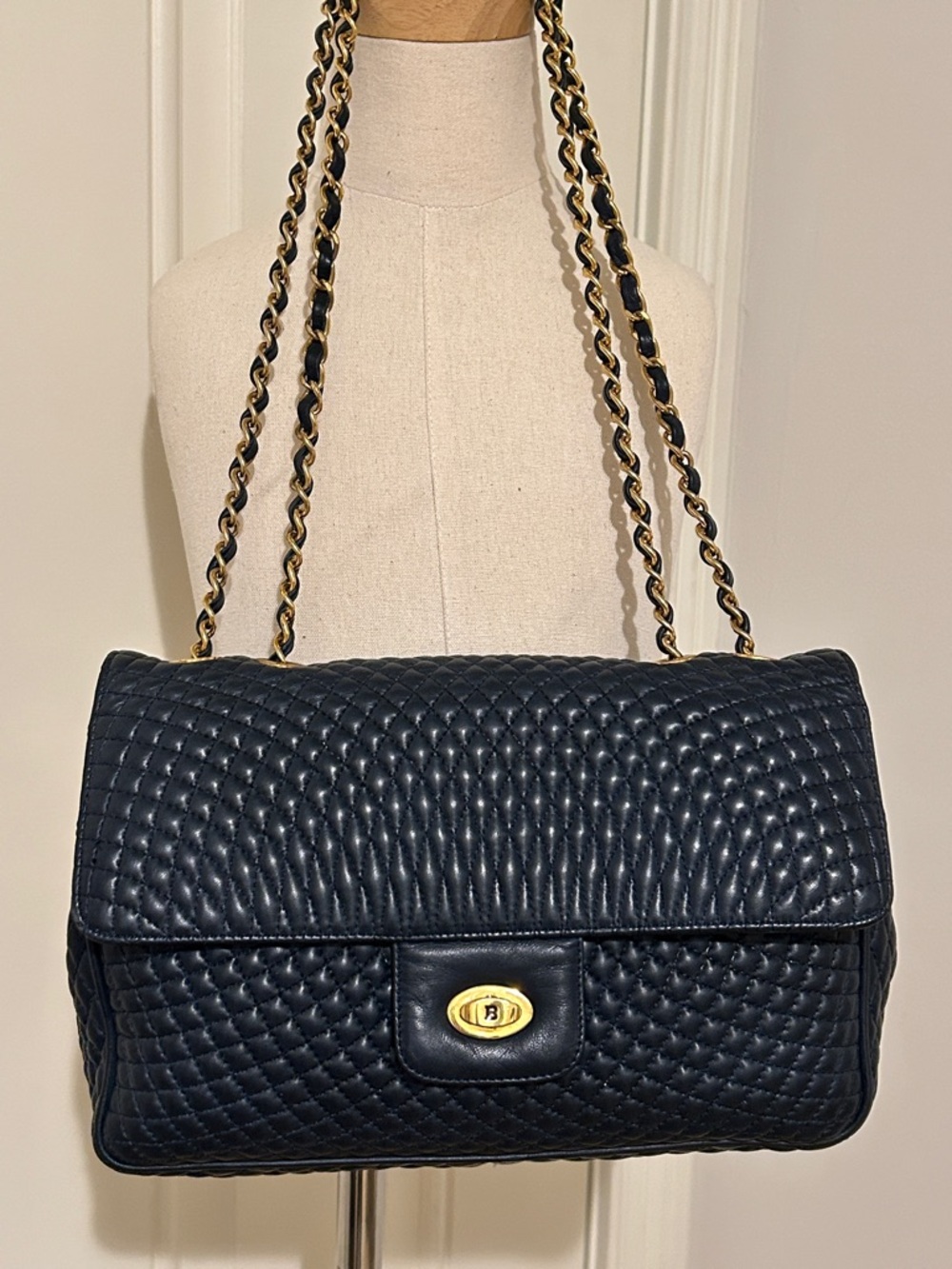 Bally Navy Quilted Flap Lambskin Crossbody Shoulder Bag- Excellent!